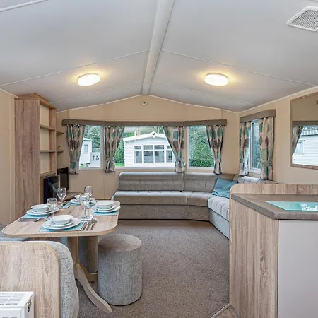 Lyons Manor House Semesterpark *